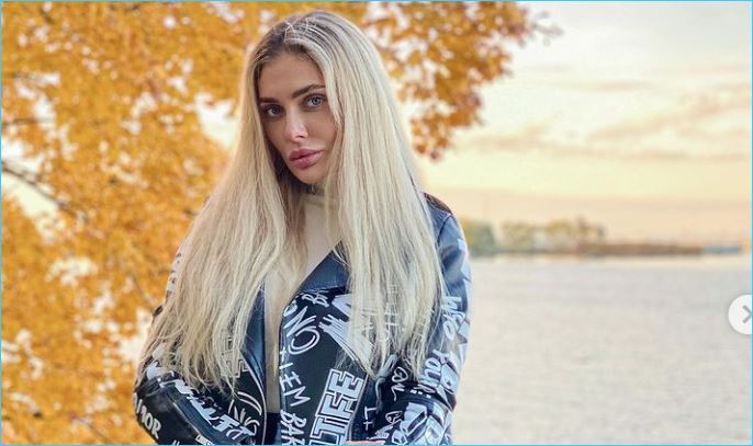 По примеру Савкиной и Ефременковой Юлия Жукова готовится к возвращению на Дом 2