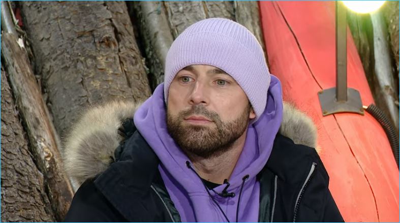 Алексей Адеев выбирает между Татьяной Строковой и Анной Брянской