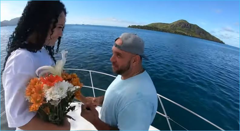 Помолвку Жемчугова и Роинашвили зрители сравнили с предложением Дмитрия Дмитренко