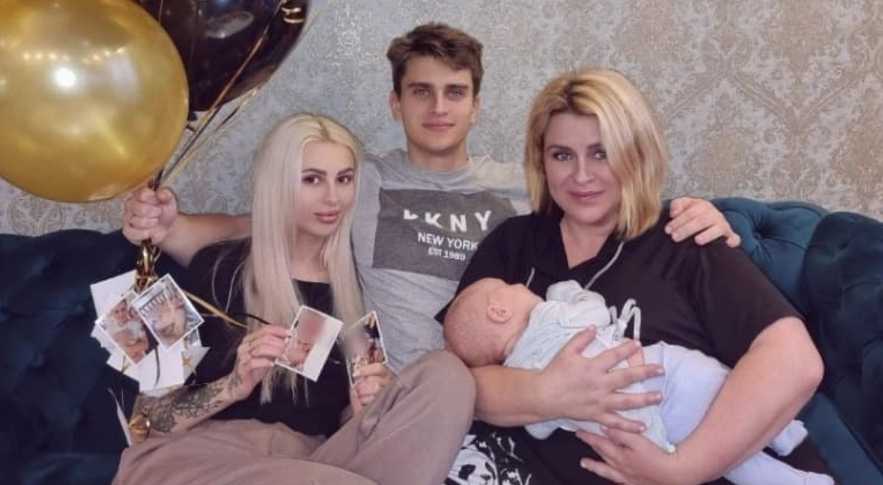 Клавдия Безверхова разводится с мужем Клавдия Безверхова разводится с мужем