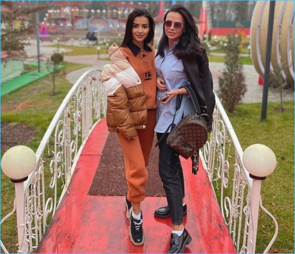 Зачем понадобился Дом 2 Виктории Романец, но пока не нужен Шабариным