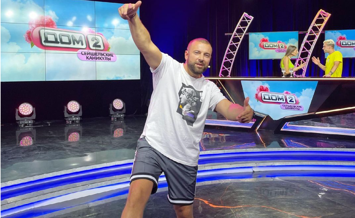 Брянская использовала и выставила Адеева на посмешище Брянская использовала и выставила Адеева на посмешище