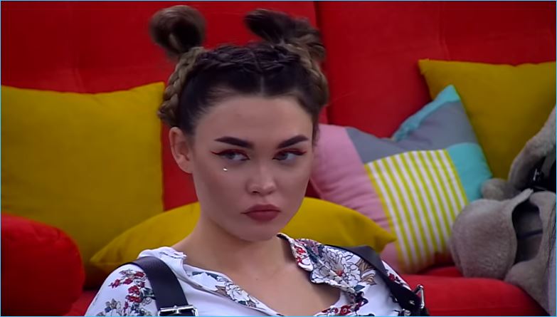 По следам Ильи Яббарова движется Полина Малинина на Доме 2