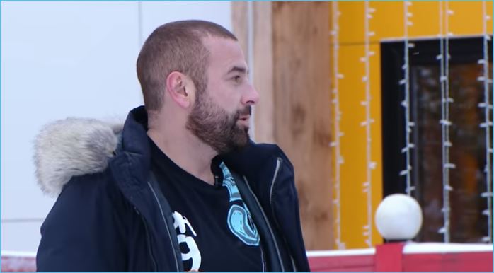 Примеру Захара Саленко в поисках красоты последовал Евгений Ромашов?