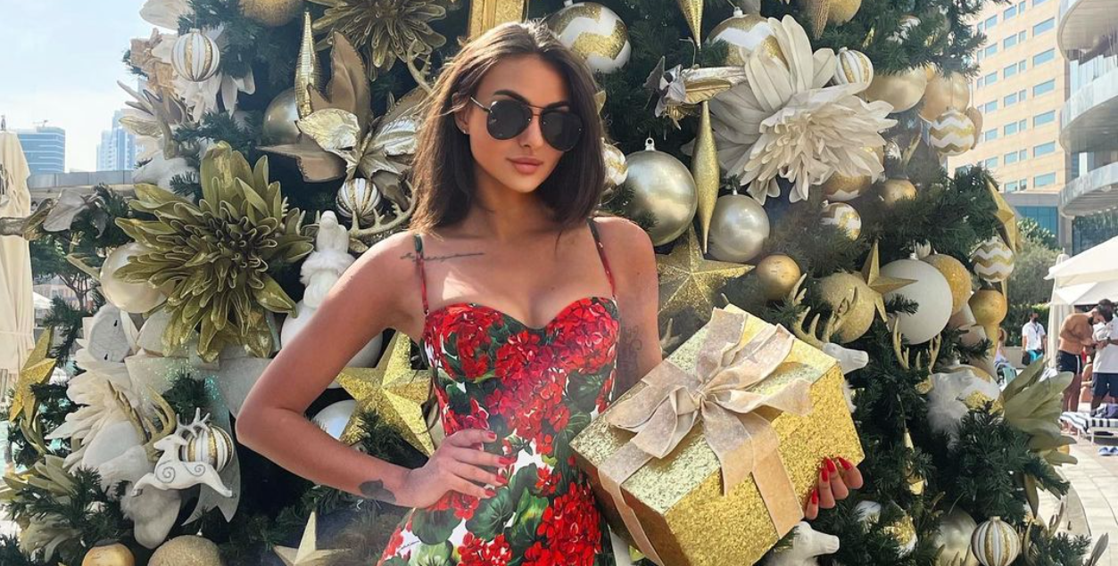 Лера Фрост поддержала Омарова в конфликте с Бородиной Лера Фрост поддержала Омарова в конфликте с Бородиной