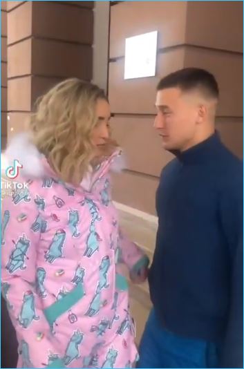 https://schlock.ru/wp-content/uploads/2022/01/xsshot-9-12.jpg.pagespeed.ic.GHMpeSeXO4.webp