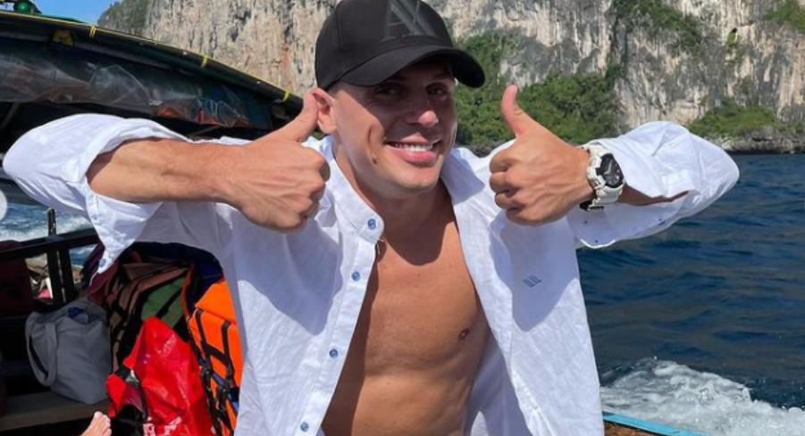 Женатый Иван Барзиков соберёт на Доме 2 настоящий гарем Женатый Иван Барзиков соберёт на Доме 2 настоящий гарем