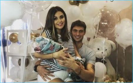 Александр и Ксения Задойновы решили назвать свою дочь Софией
