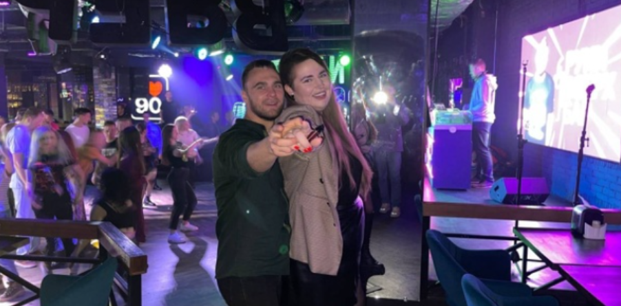 Саша Черно пожаловалась на активных поклонников в ночных клубах