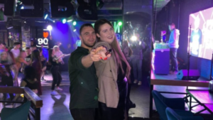 Экс-участница дома 2 Саша Черно пожаловалась на активных поклонников в ночных клубах
