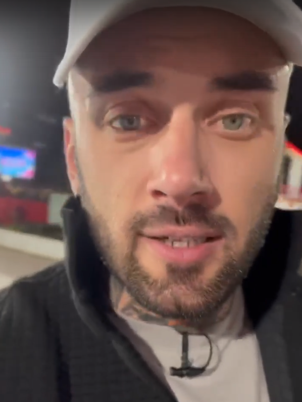 Артём Грант защищает Екатерину Скалон от антифанатов