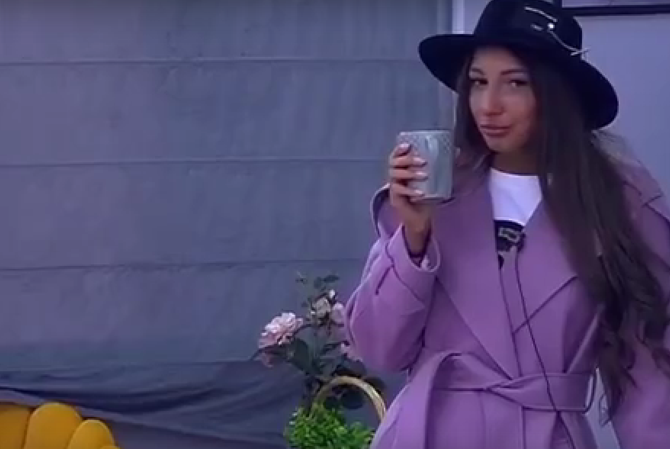 Яна Захарова собирается участвовать в реалити-шоу 