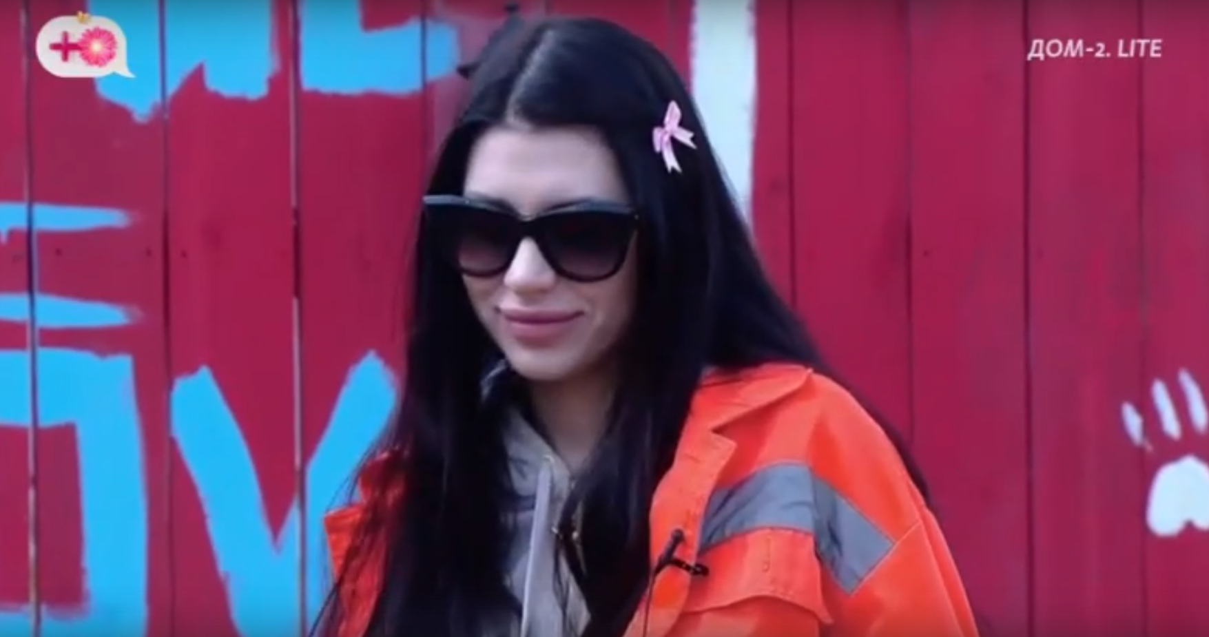 Репина уезжает на сессию, оставляя Безуса с Соней Спаркс