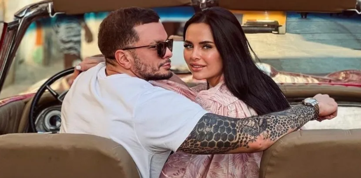 Виктория Романец пожелала Гусеву счастья с новой девушкой Виктория Романец пожелала Гусеву счастья с новой девушкой