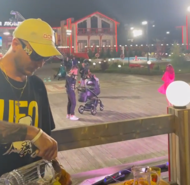 Уманский подрался на Доме 2, Безверхова отправилась в травмпункт