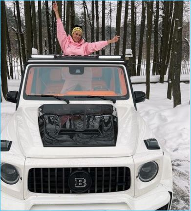 Ирина Пинчук продает свой автомобиль мечты и остается без средства передвижения
