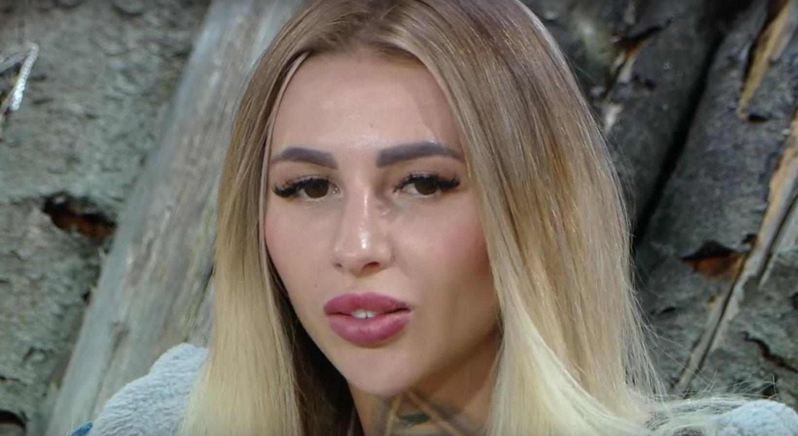 Артём Грант встретил девушку - олицетворение нежности, доброты и красоты Артём Грант встретил девушку - олицетворение нежности, доброты и красоты