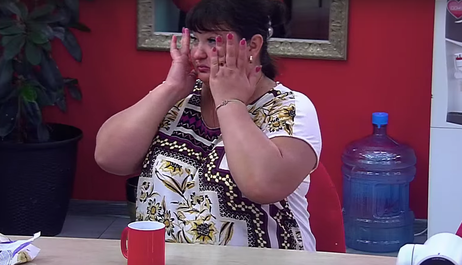 Мама Анны Самониной приедет на Дом 2 для разговора с Адеевым Мама Анны Самониной приедет на Дом 2 для разговора с Адеевым