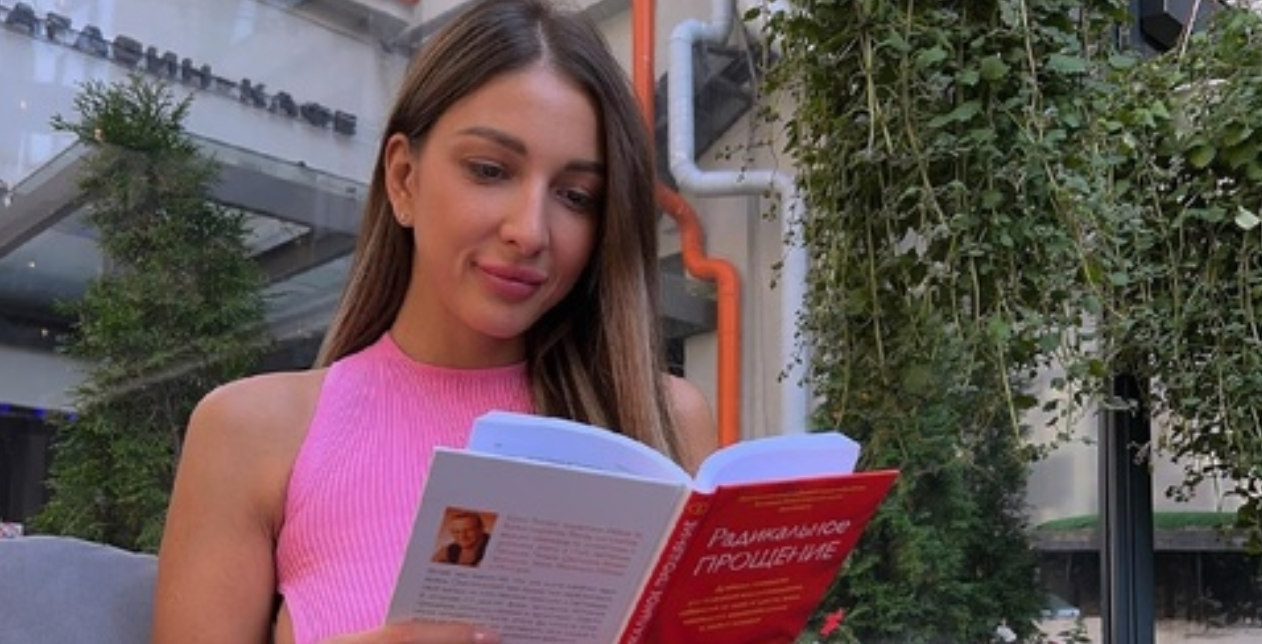 Яна Захарова объяснила, почему они со Стецевьят пошли разными дорогами Яна Захарова объяснила, почему они со Стецевьят пошли разными дорогами