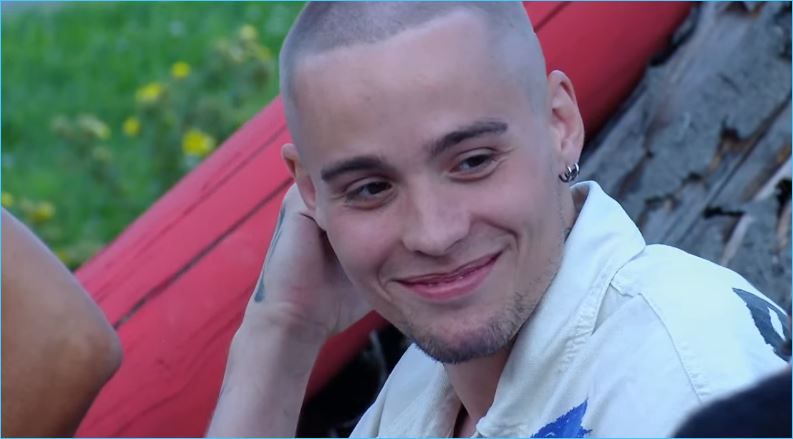 Давид Манукян нашел общее у Гориной и Колесникова – «душные» оба