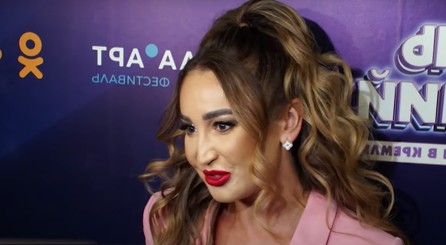 Жители Воронежа планируют поставить памятник Ольге Бузовой Жители Воронежа планируют поставить памятник Ольге Бузовой