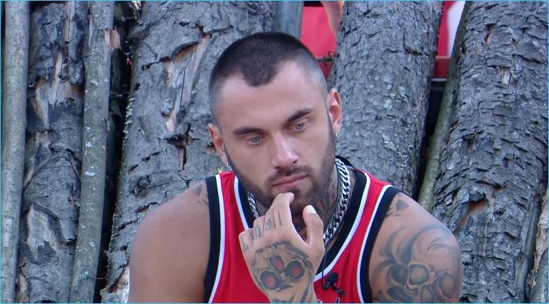 Арина Ким предала Гранта, считает Антон Санников