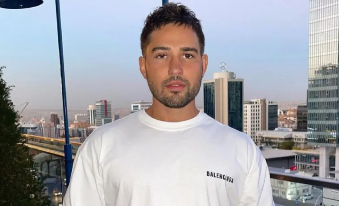 Захар Саленко не вернется на Дом 2 из-за бизнеса и семьи Захар Саленко не вернется на Дом 2 из-за бизнеса и семьи