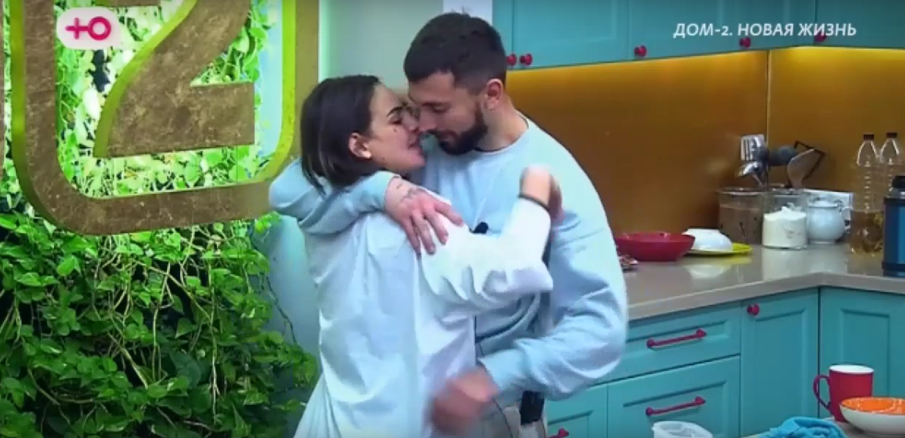 Алёна Опенченко может стать первой беременной нового сезона Дома 2 Алёна Опенченко может стать первой беременной нового сезона Дома 2