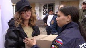 Экс-звезда дома 2 Май Абрикосов раскритиковал участие Бузовой в гуманитарной миссии на Донбассе