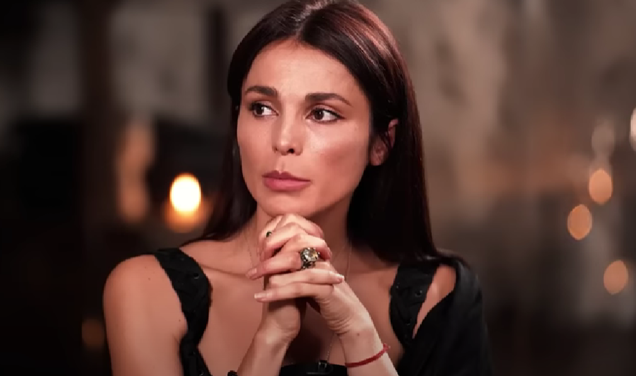 Сати Казанова — О духовном гуру, пении мантр, муже и жизни после «Фабрики Звезд»
