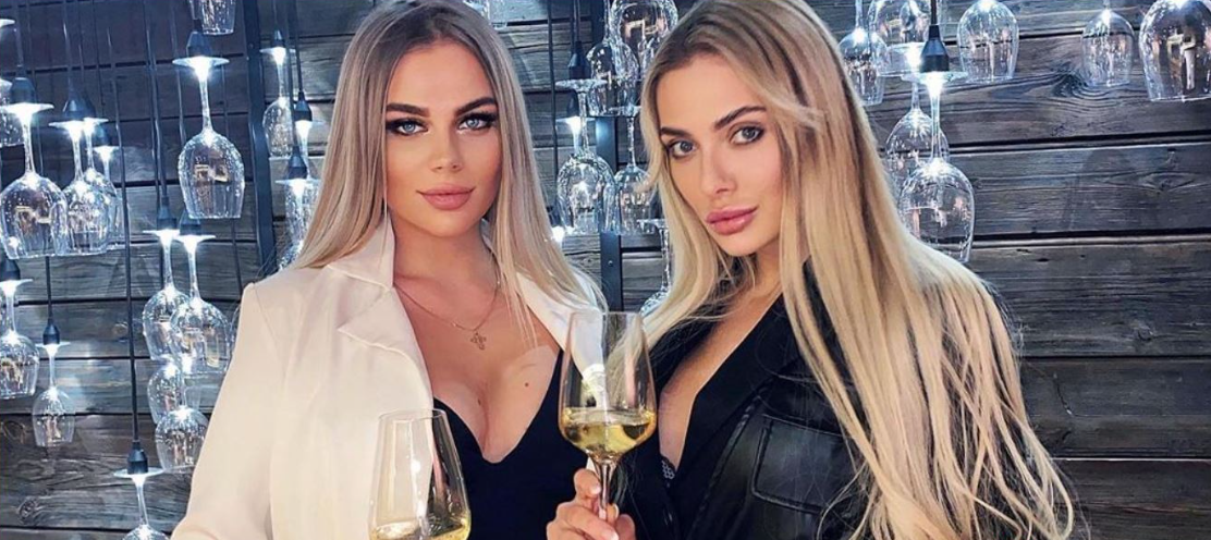 Марина Страхова спасла отравившуюся мидиями Юлию Жукову