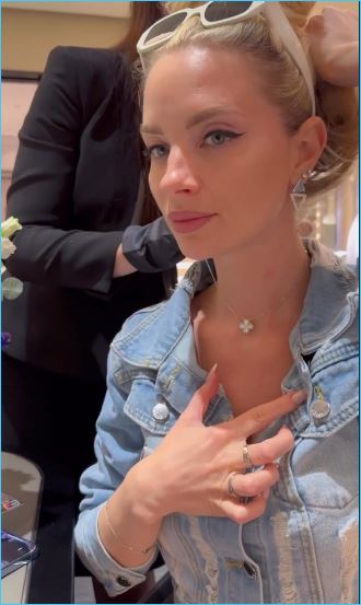 Как Андрей Черкасов порадовал жену Кристину дорогим подарком