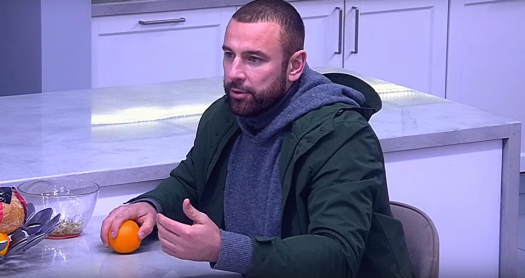 Алексею Адееву не хватает денег открыть пиццерию Алексею Адееву не хватает денег открыть пиццерию