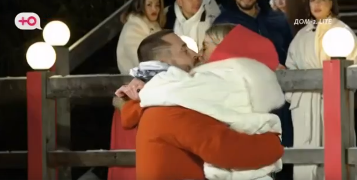 Антон Тетерев решил улететь в Египет без Марины Гуриной