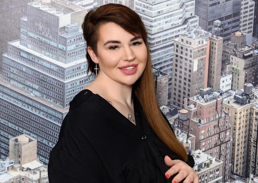 Саша Черно голодна на жизнь и хочет наверстать упущенное Саша Черно голодна на жизнь и хочет наверстать упущенное