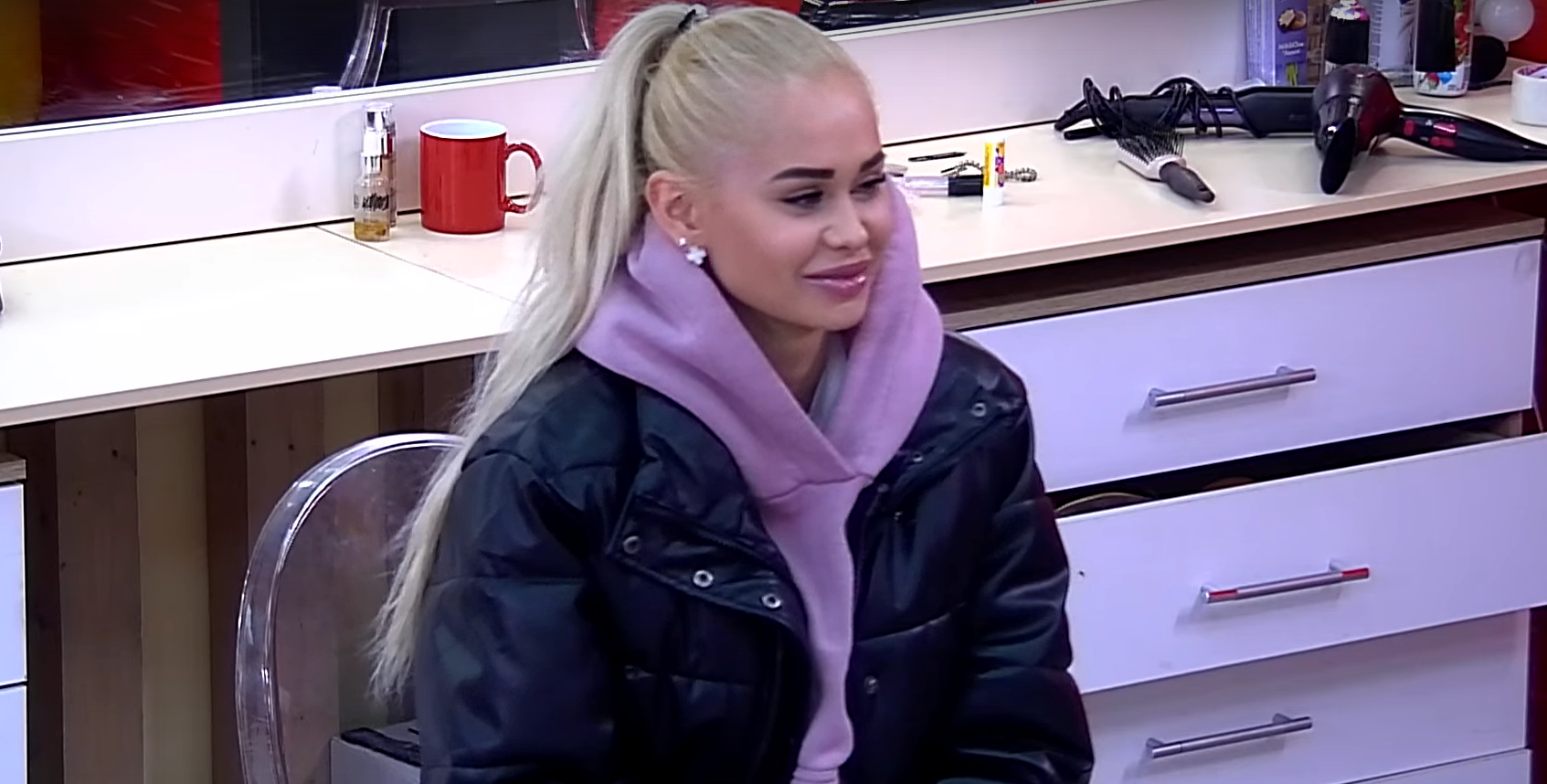 Барзиков требует назад у Куксенко помолвочное кольцо Барзиков требует назад у Куксенко помолвочное кольцо