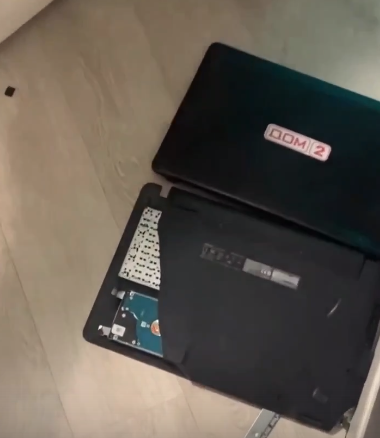 Артур Николайчук показал свою квартиру после ограбления