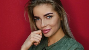 "За красивой картинкой боль." - экс-звезда дома 2 Екатерина Скалон не может уехать с Бали