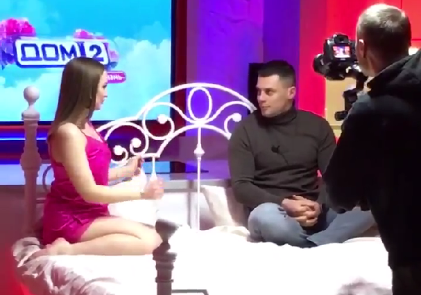 Элина Рахимова будет вести рубрику "Вопросы от Элины"