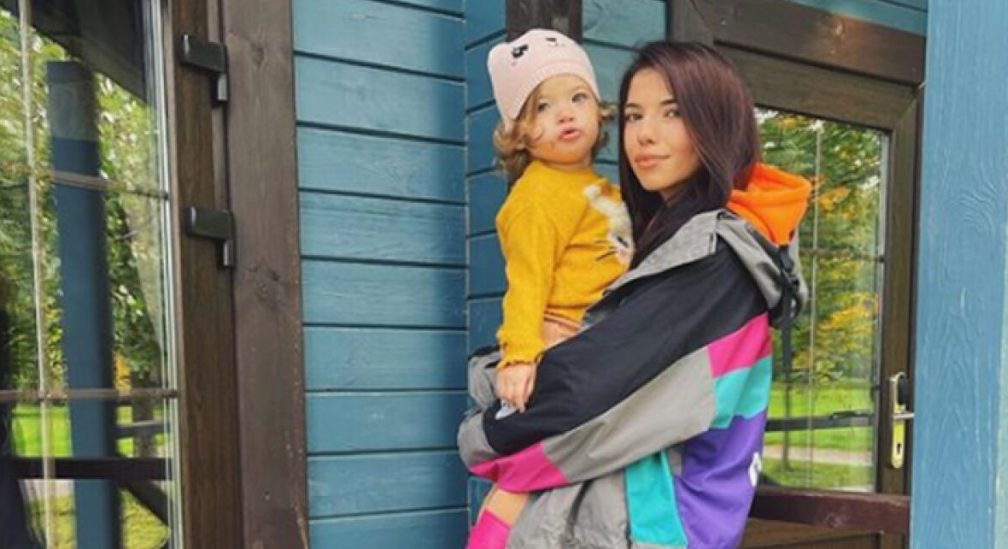 Ирина Пингвинова рассказала о курьёзной ситуации с дочкой Ирина Пингвинова рассказала о курьёзной ситуации с дочкой