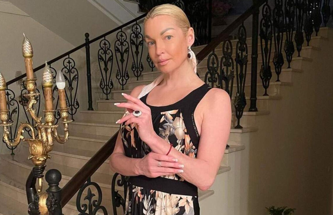 В сети обсуждают интервью с нетрезвой Анастасией Волочковой В сети обсуждают интервью с нетрезвой Анастасией Волочковой