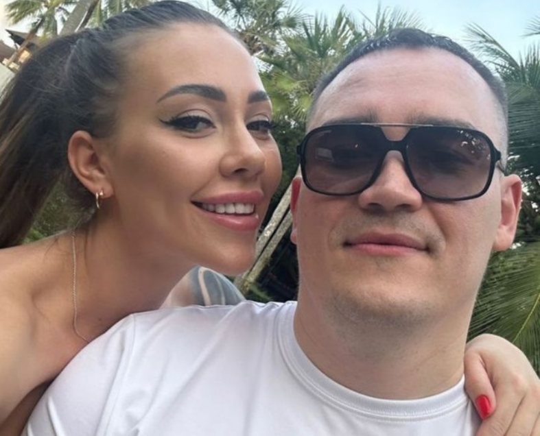 Алёна Рапунцель выставила своего бойфренда Смурова с плохой стороны в Таиланде