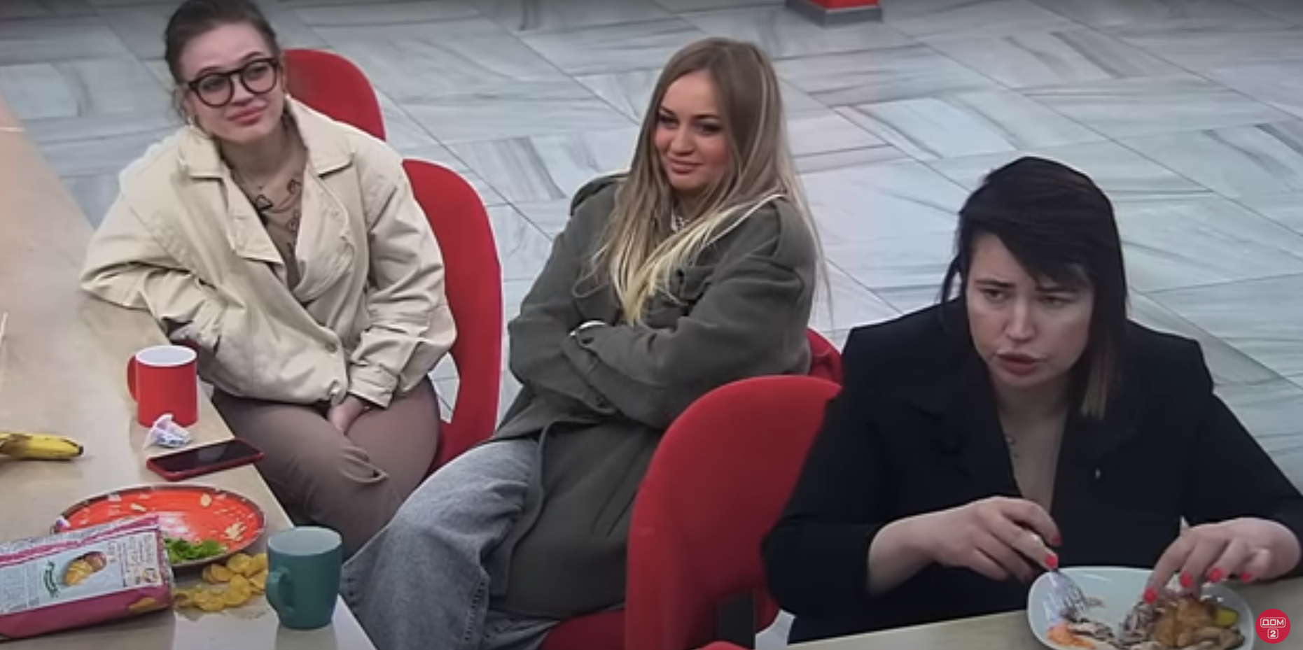 Саша Черно сожалеет о том, что вытащила Илью Баженова из гадюшника