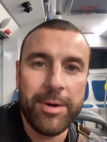 Адеев рассказал, как они с Барзиковым подрались из-за Самониной