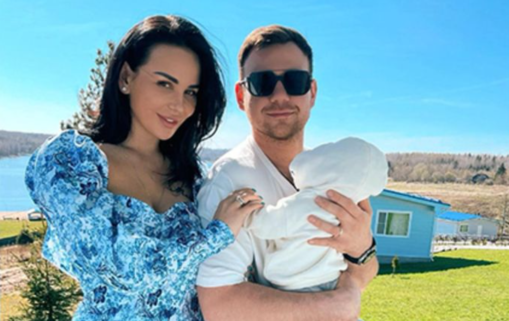 Яббаров помирил Левченко и Блюменкранца и ждёт Валерия на Доме 2 Яббаров помирил Левченко и Блюменкранца и ждёт Валерия на Доме 2