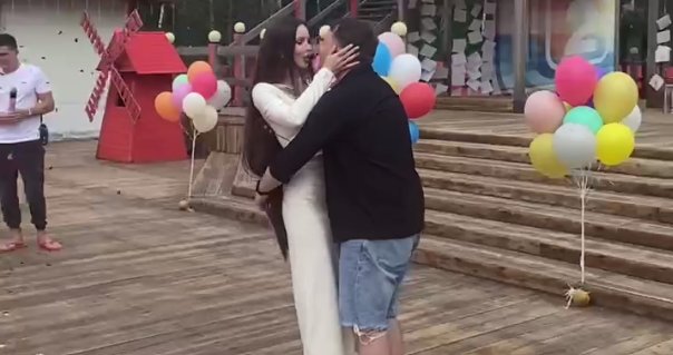 Рахимова и Яббаров нанесли удар в спину Насте Голд в день её рождения Рахимова и Яббаров нанесли удар в спину Насте Голд в день её рождения