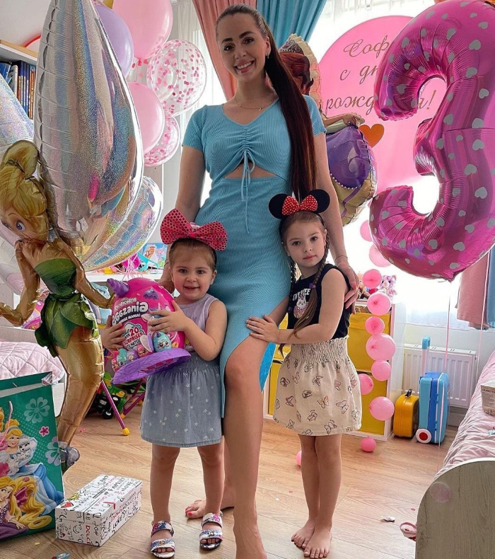 Ольга Рапунцель не пригласила Дмитренко на день рождения дочки