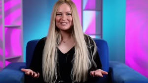 "Не справились с крокодилом": участницы Элина Рахимова и Диана Обухова покинули конкурс "Человек года"