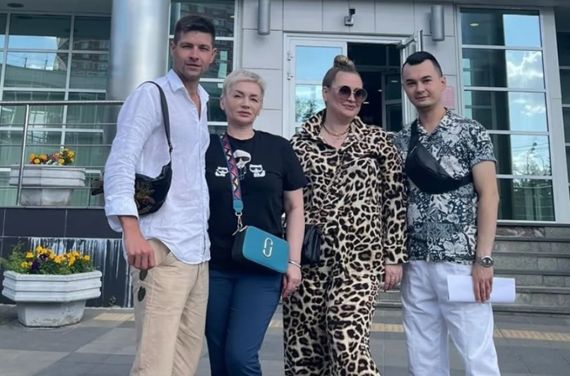 Дмитренко привел на развод с Рапунцель Беккужева и Наталью Тиллаеву