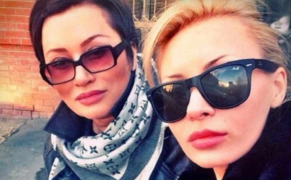 Мама Элины Камирен показала пайки МЧС для пострадавших от затопления в Сочи